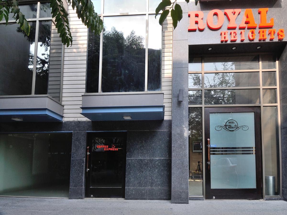 Hotel Royal Grand - Opposite Axis Bank East Patel Nagar New Delhi Exteriör bild